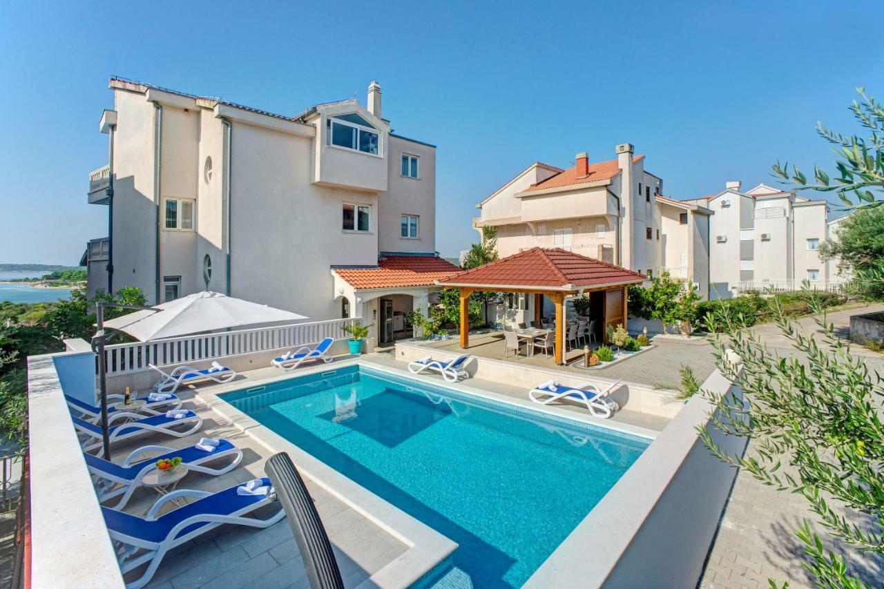 Apartments Plavi Biser Šibenik Exterior foto