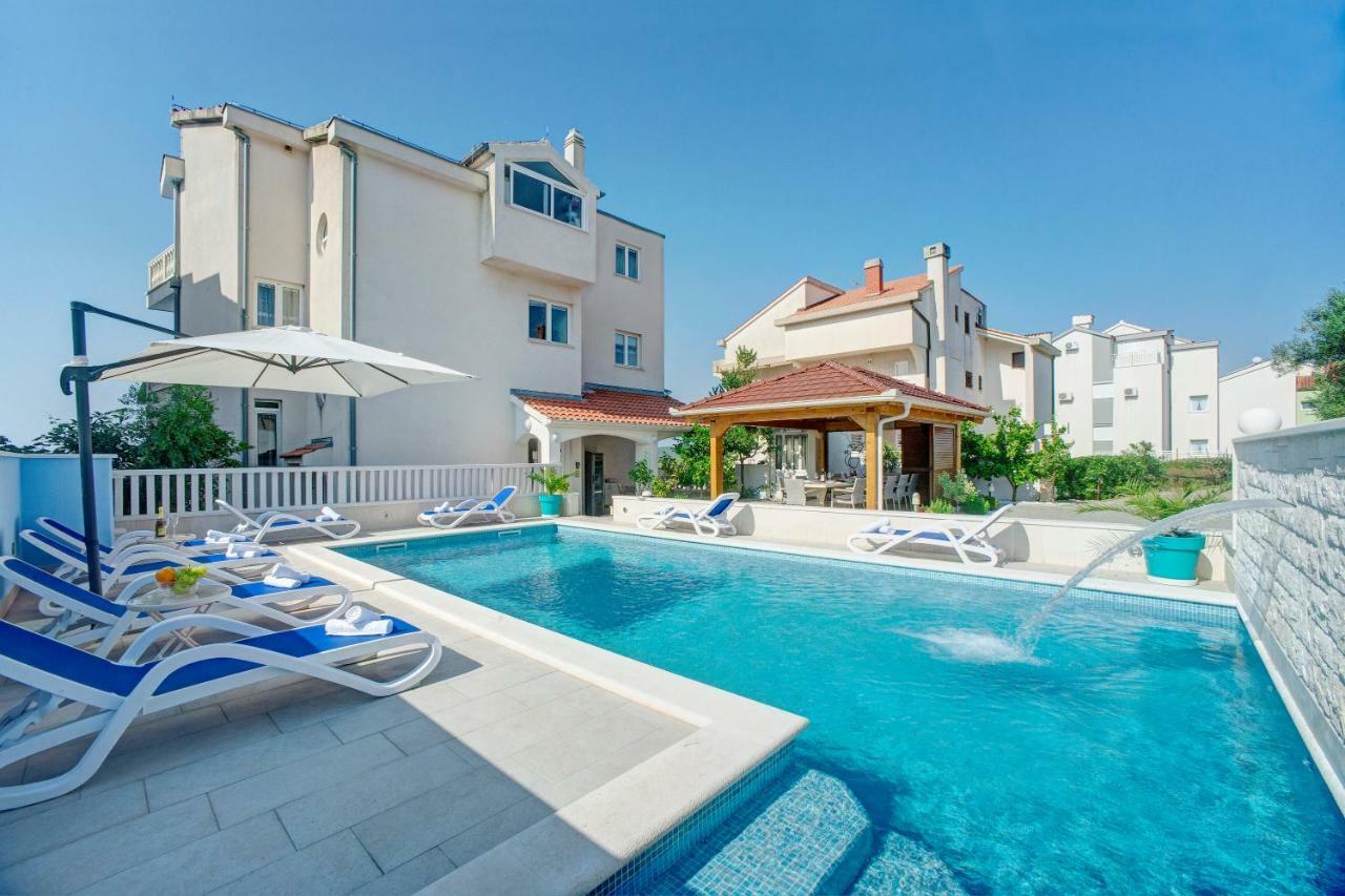 Apartments Plavi Biser Šibenik Exterior foto
