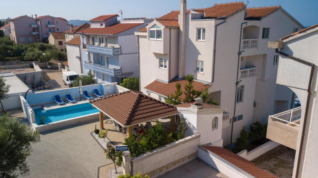 Apartments Plavi Biser Šibenik Exterior foto